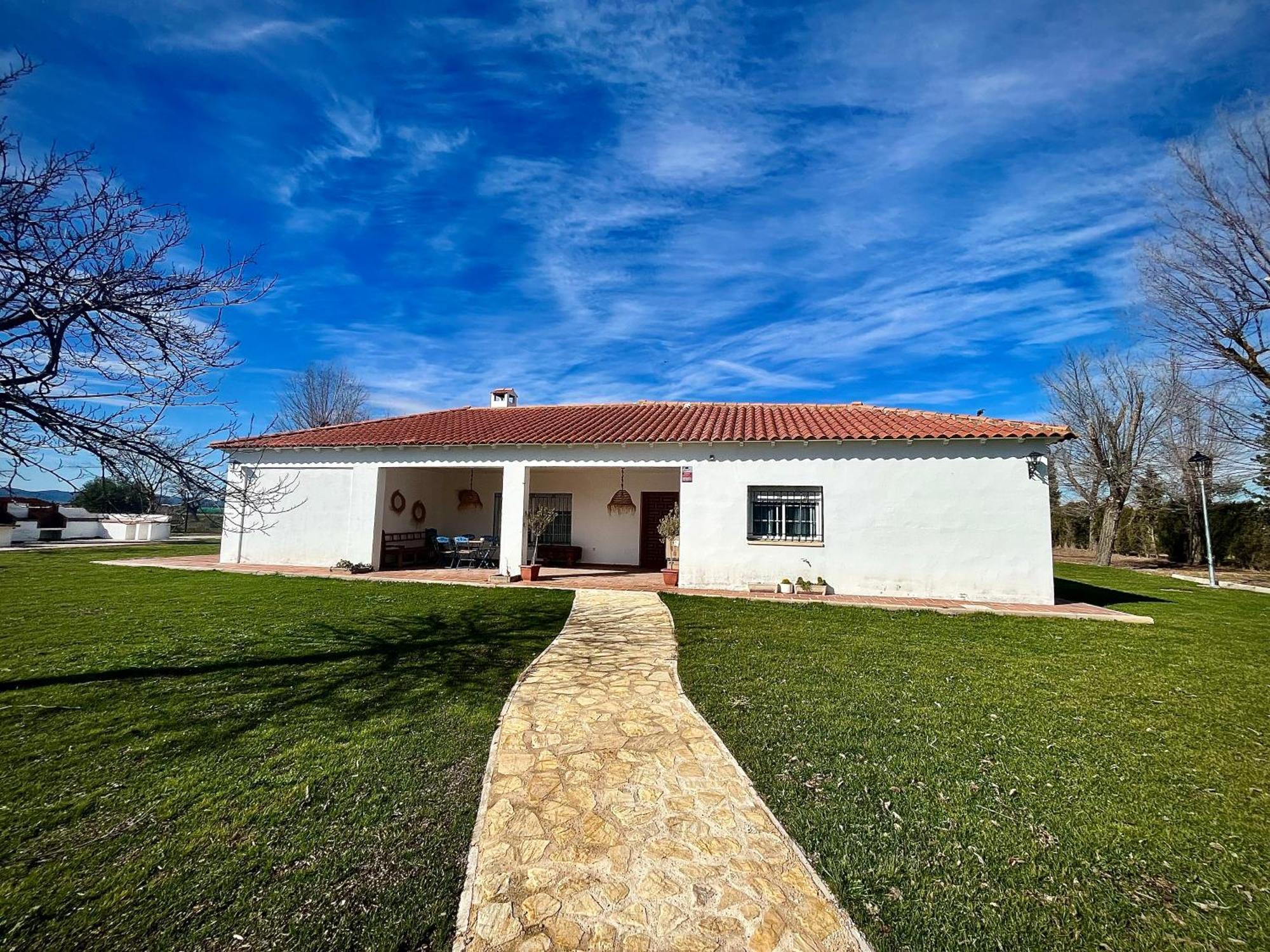 Villa Mercedes Argamasilla de Calatrava Exterior foto